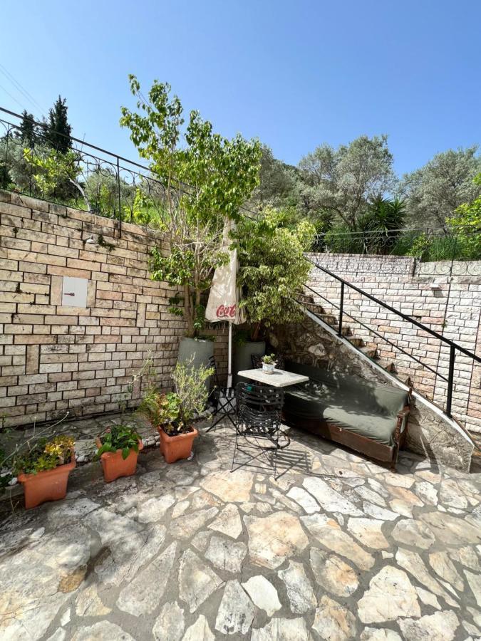 Lithino Apartments - 5Min From The Beach Agios Ioannis Peristerion Exterior foto