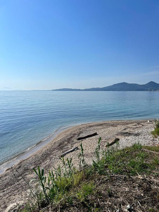 Lithino Apartments - 5Min From The Beach Agios Ioannis Peristerion Exterior foto